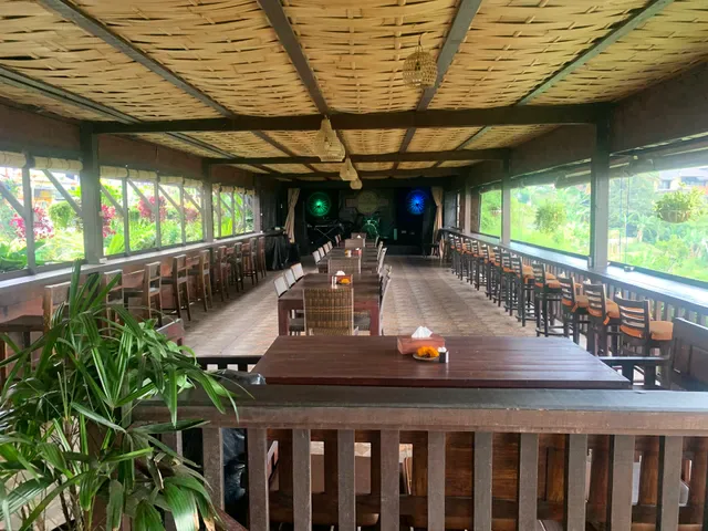 Warung Taman Gemitir