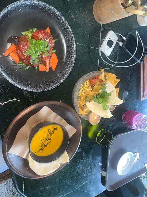 Genius Café Gianyar