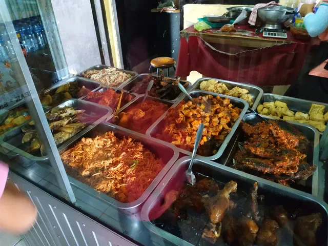 Bu Lina Restaurant