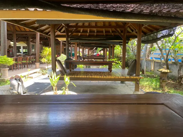 Cozy Resto