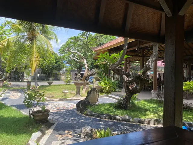 Cozy Resto