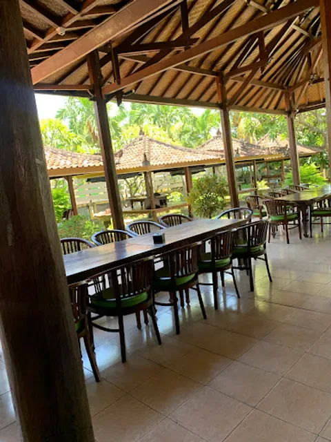 Cozy Resto