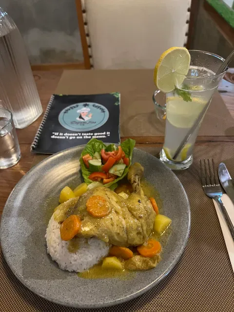 Dapoer Koe Resto
