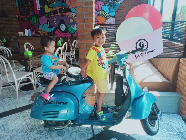 Gelato Corner Cafe