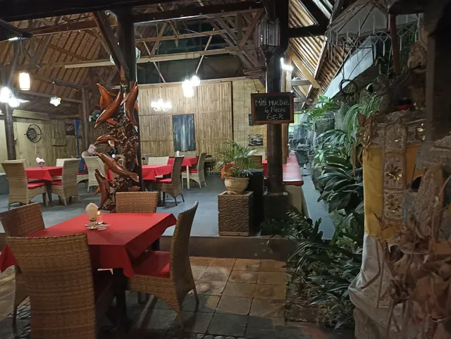 Lumbung Sports Bar & Restaurant