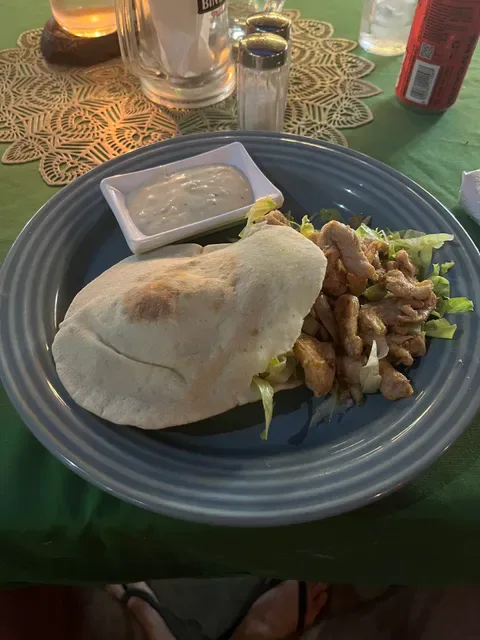 Lumbung Sports Bar & Restaurant