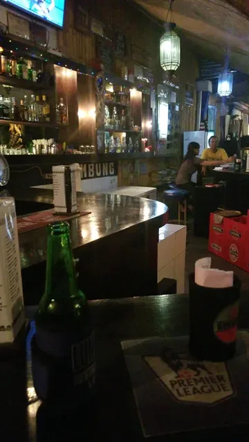 Lumbung Sports Bar & Restaurant