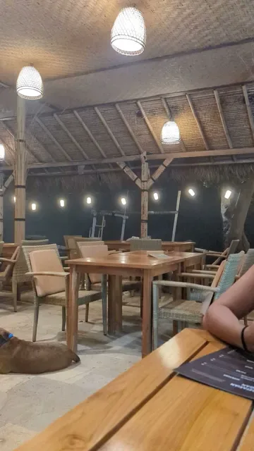 Mentari Lovina Bar & Kitchen