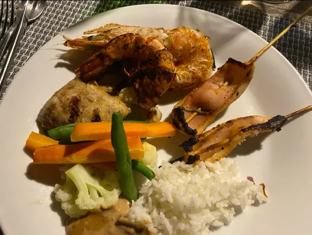 Mentari Lovina Bar & Kitchen