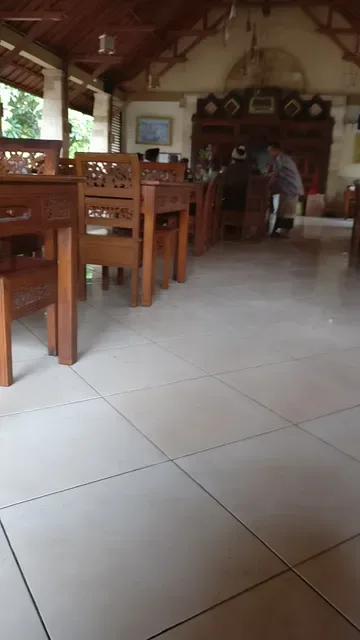 Rumah Makan Manalagi 2