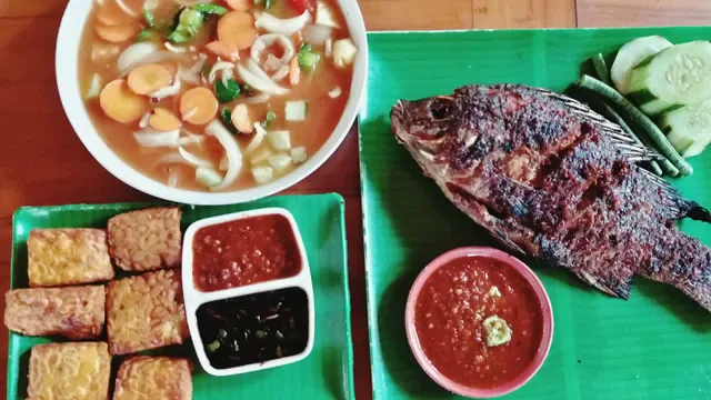 Rumah Makan Manalagi 2