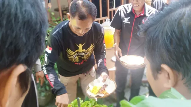 Warung Retro