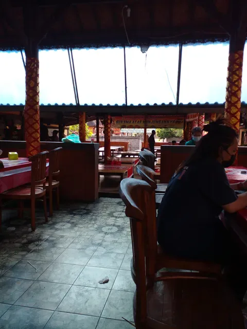 Merta Sari Restaurant Pesinggahan