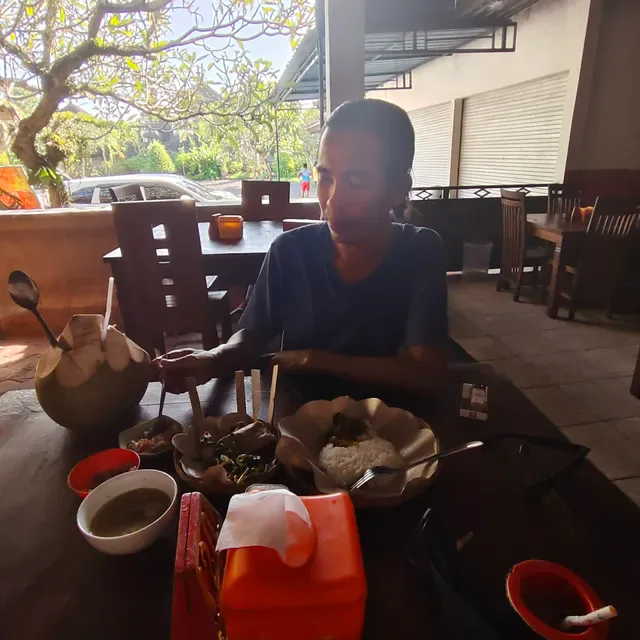 Warung Lesehan Sari Baruna Pasinggahan