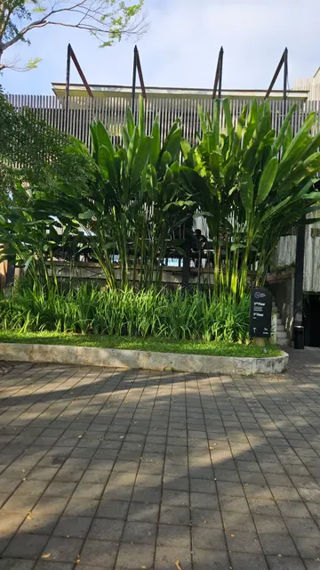 9-11 Cafe