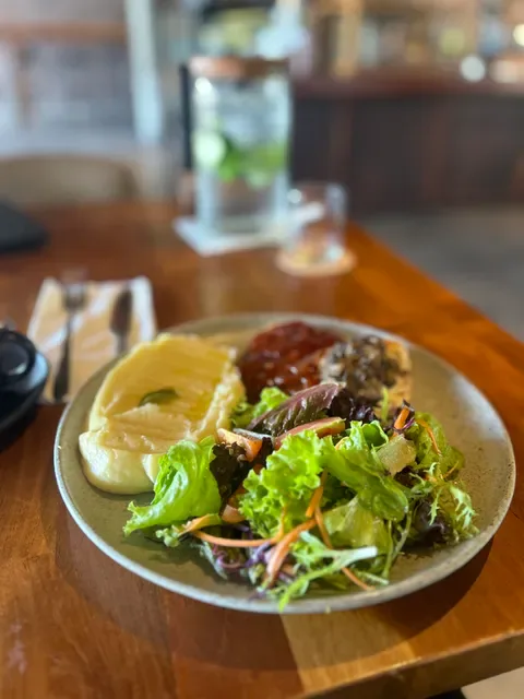 9-11 Cafe