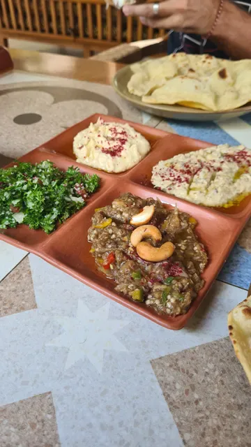 Abunawas Restaurant