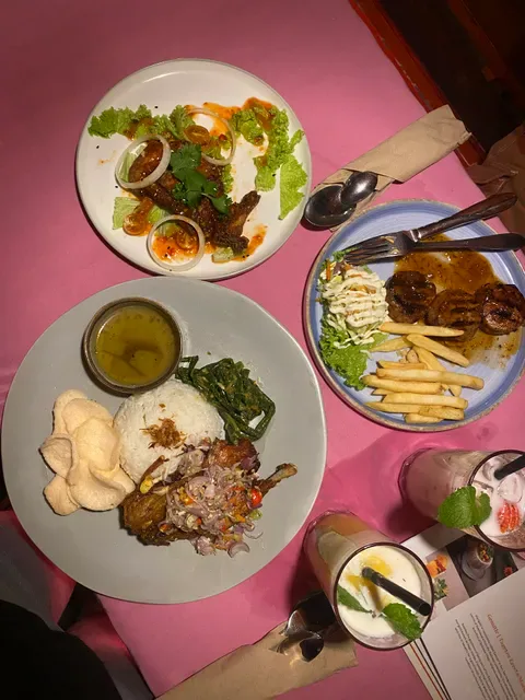 Cafe Gemitir Bali