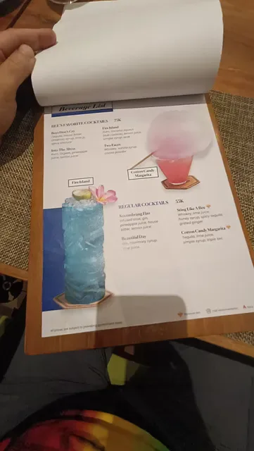 Double Bee Cafe and Resto