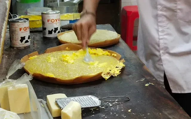 Holand Martabak Terang bulan