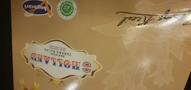 Holand Martabak Terang bulan
