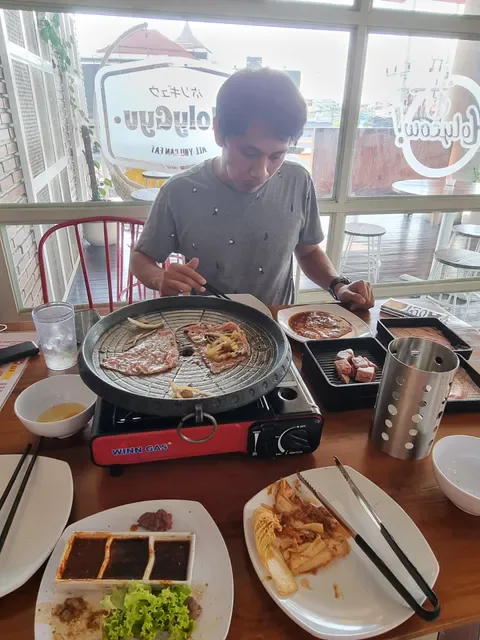 Holycow! STEAKHOUSE By Chef Afit