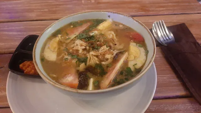 Ming Coffee Eatery and Music