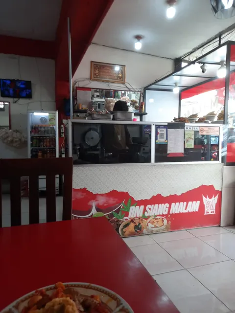RM. Siang Malam, Masakan Padang