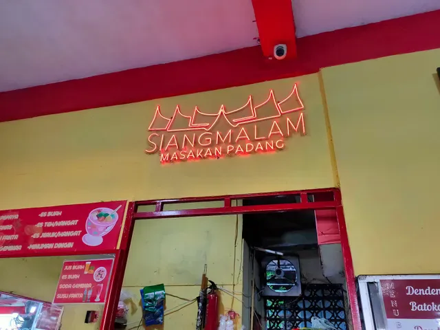RM. Siang Malam, Masakan Padang