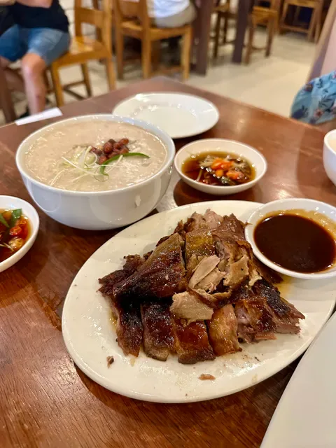 Warung Laota Sunset Road