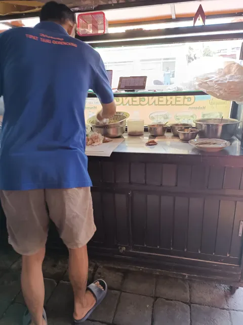Warung Tipat Tahu Gerenceng