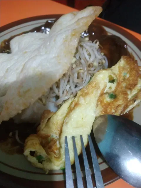 Warung Tipat Tahu Gerenceng