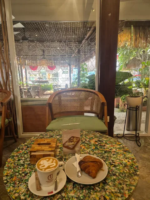 Anomali Coffee Sanur