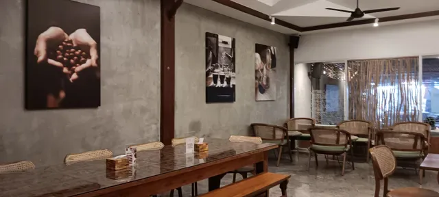 Anomali Coffee Sanur