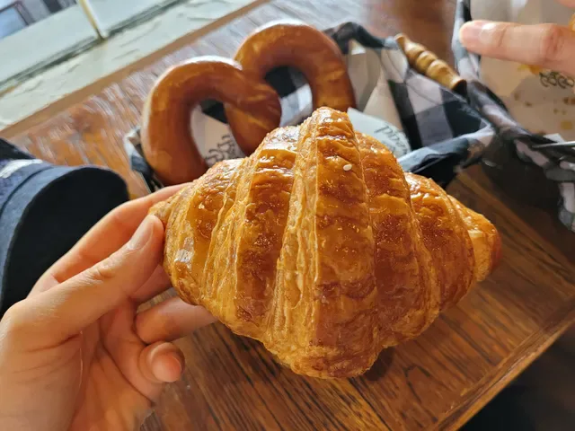 Bread Basket Bakery