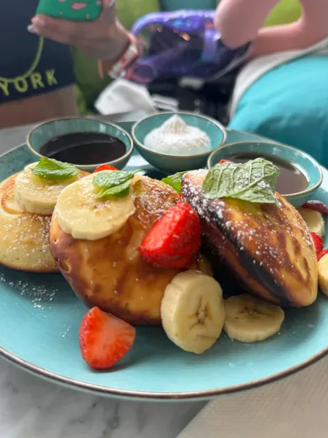 Cafe Akaya