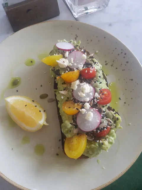 Cafe Akaya