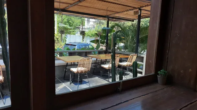 Canvas Cafe
