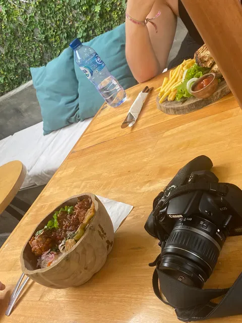 Canvas Cafe