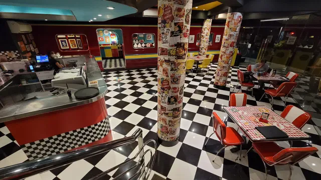 Cosmic Diner