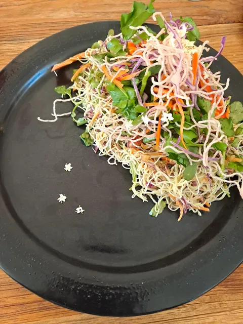 Jhoii Local Eats