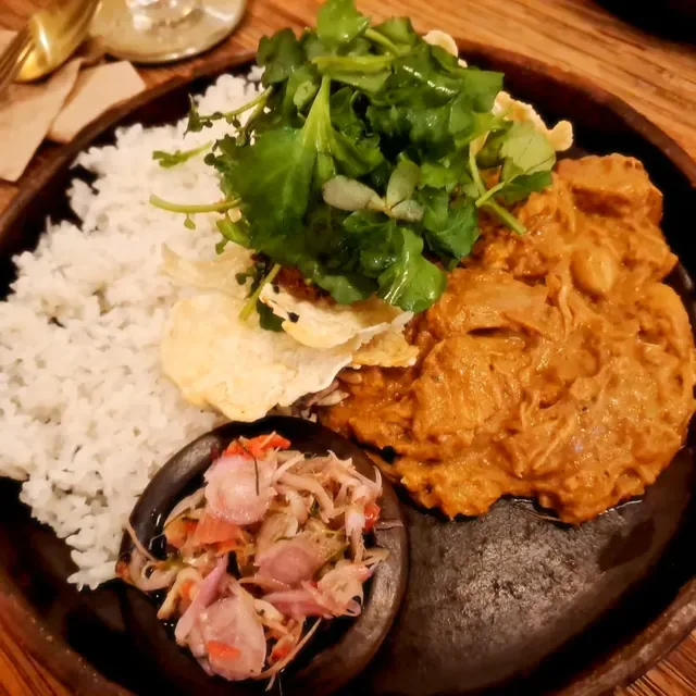 Jhoii Local Eats