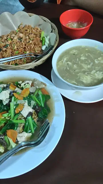 Kedai NGAWI Chinese Food & Seafood