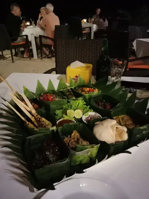 La Playa Cafe