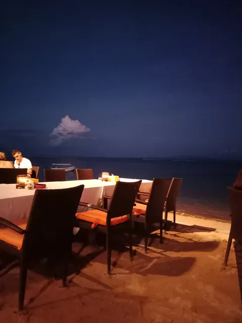 La Playa Cafe