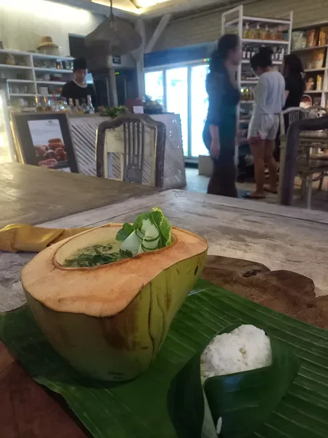 Lemo Beach Cafe by Malaika