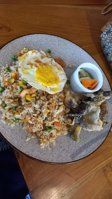 Lunga Eatery & Coffee