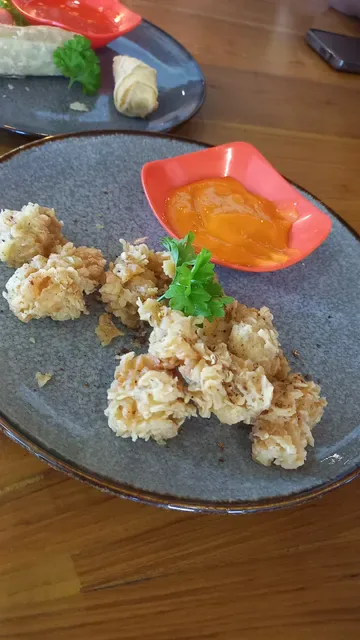 Lunga Eatery & Coffee