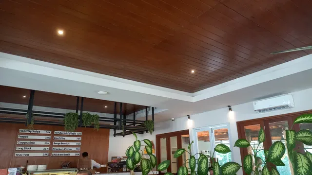Lunga Eatery & Coffee
