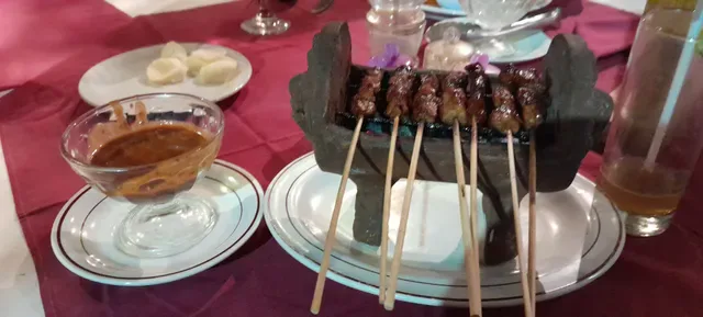 Mades Restaurant